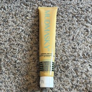 Mudmasky Mineral-Infused Double Cleansing Mask - Yellow